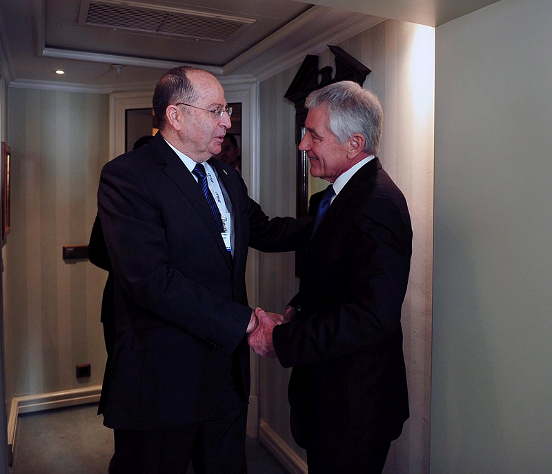 israeli defense minister attends iranian presentation