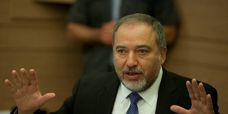 Liberman wants John Serry ousted