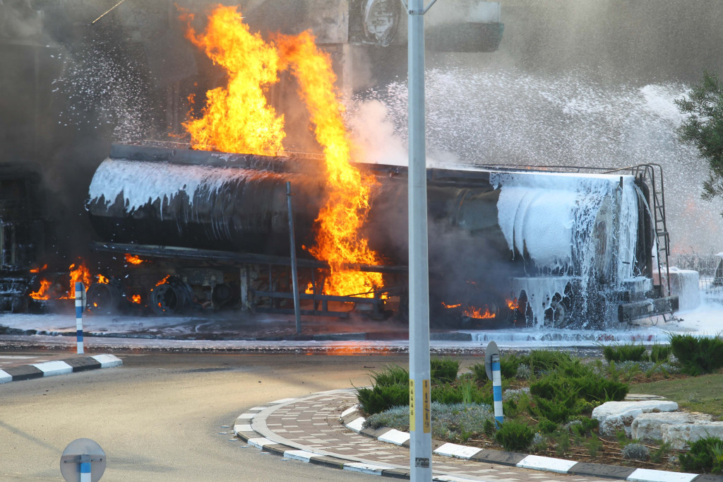 ashdod attacked by rocket