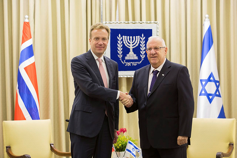 Brende and Rivlin