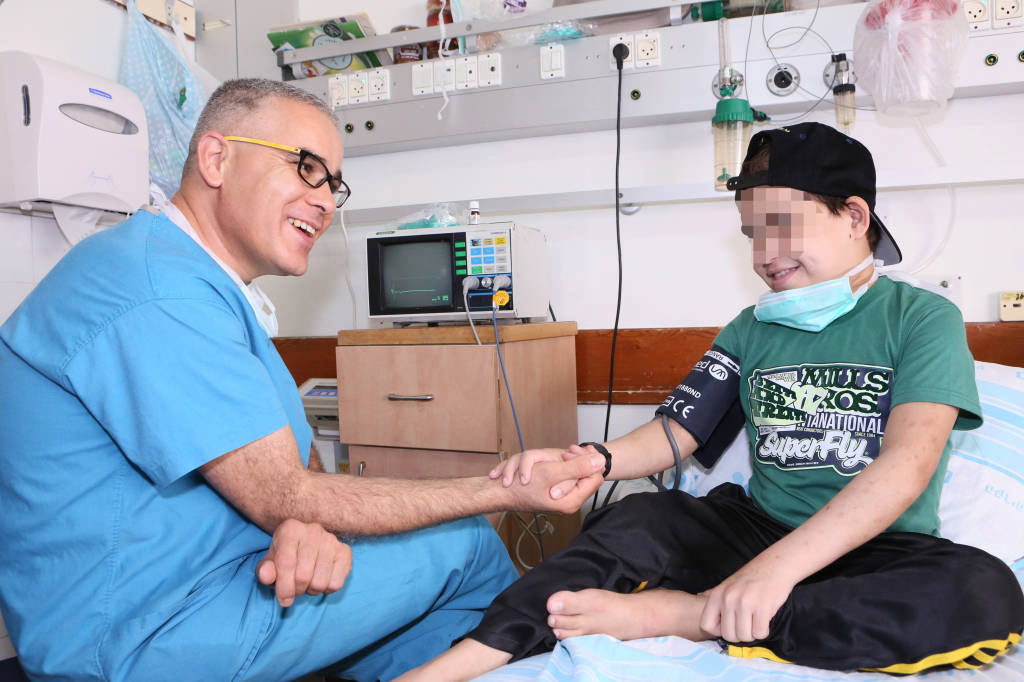 Palestinian patient treated at Israeli hospital