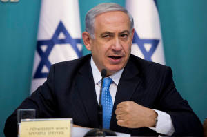PM Netanyahu habla en una conferencia de prensa en Jerusalén la semana pasada, antes de viajar a los EE.UU.. (Foto: Yonatan Sindel / Flash90)