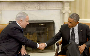 The two world leaders shake hands at the White House Oct. 1, 2014. (Photo: Avi Ohayon/GPO)