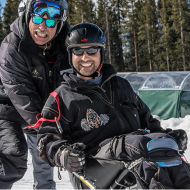 Wounded IDF soldier skiing in Colorado. (www.jccaspen.com)