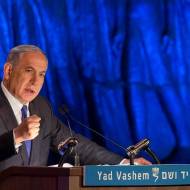 PM Netanyahu speaks at at the Yad Vashem. (Yonatan Sindel/Flash90)