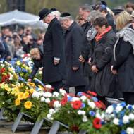 Bergen Belsen Lauder