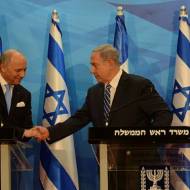 PM Benjamin Netanyahu with French Foreign Minister Laurent Fabius