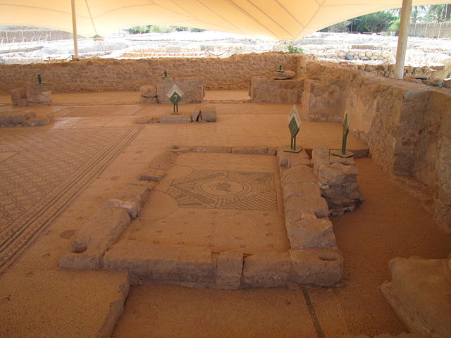 Ein_Gedi_synagogue