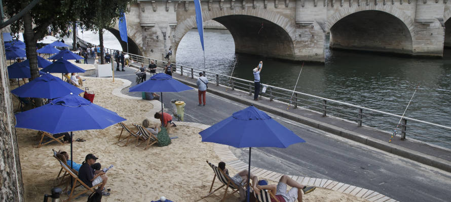 Paris Beach