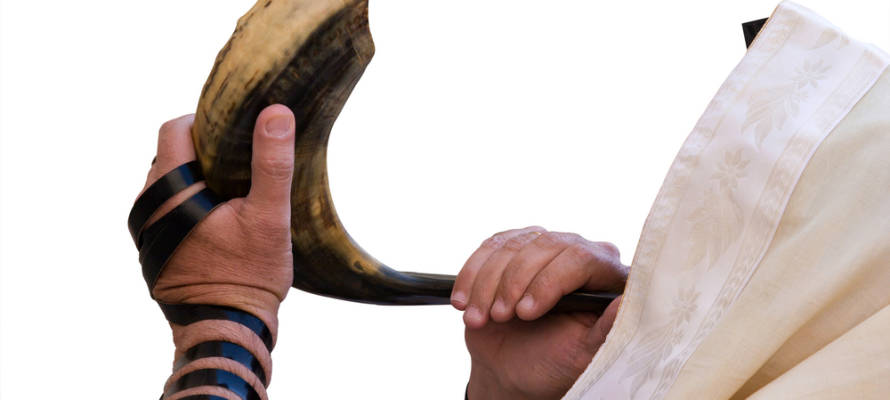 Blowing the Shofar