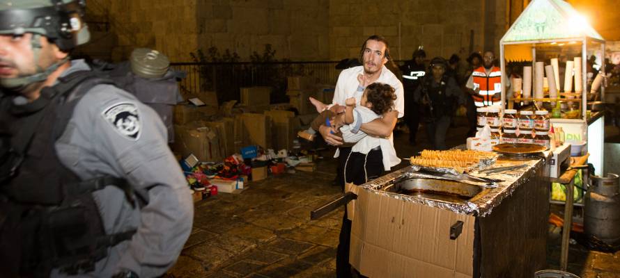 Baby wounded in terror attack in Old City Jerusalem