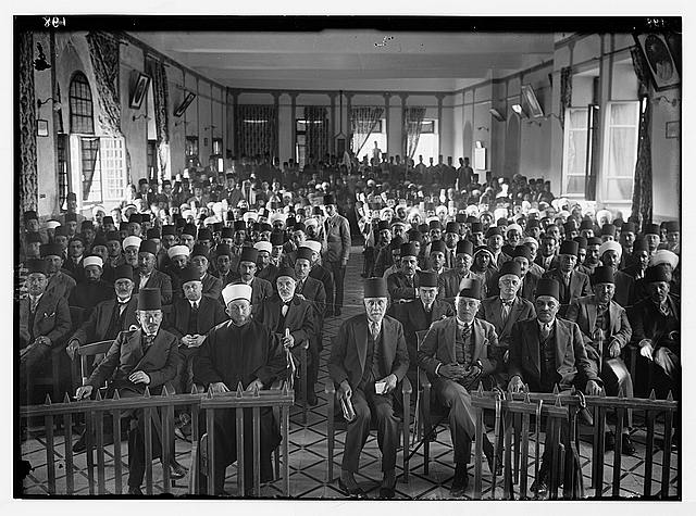 Palestinian-Arab-delegation-against-British-Policy-1929