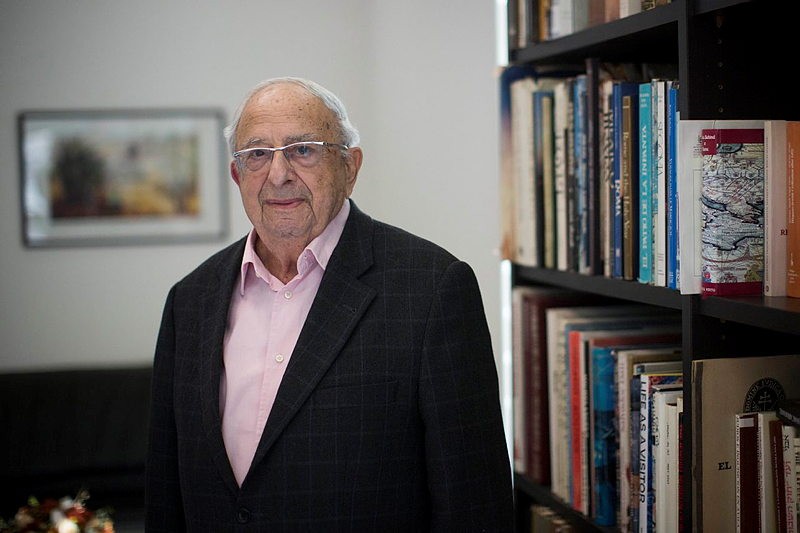 Yitzhak Navon