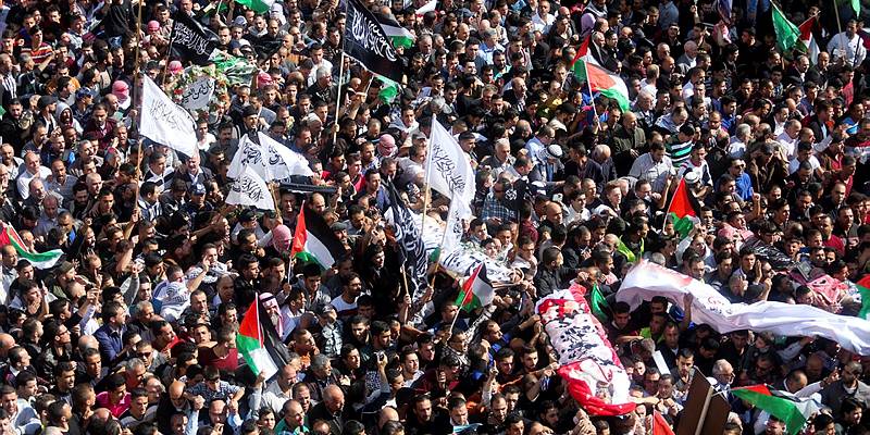Mass funeral for terrorists in Hebron