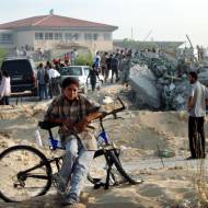 Palestinians Gush Katif