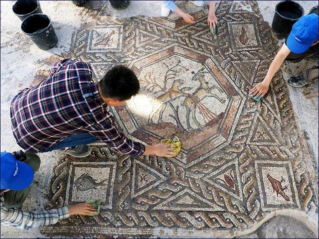 Lod mosaic