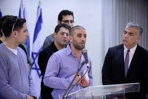 Yair Lapid vs. Breaking the Silence