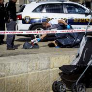 Thwarted stabbing attack