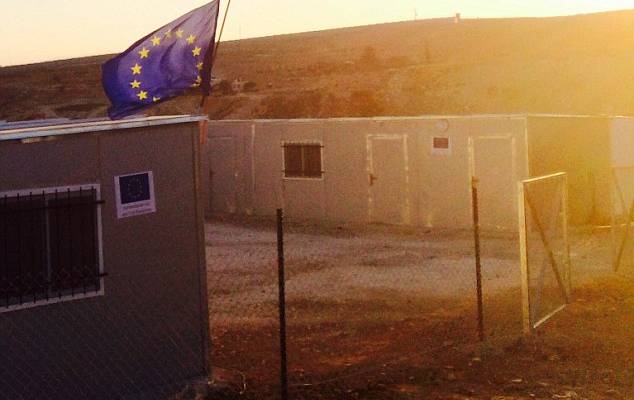 EU funds illegal PA construction