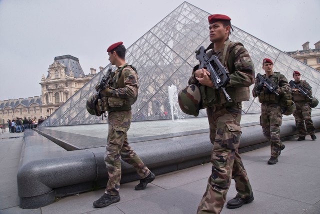 France army Louvre