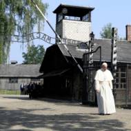 Pope Francis Auschwitz