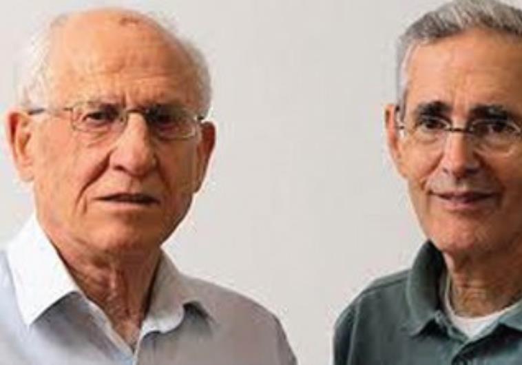 Profs. Aharon Razin (L) and Howard Cedar