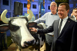 Medvedev, Uri Ariel