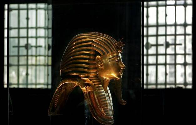 Statue of Pharaoh