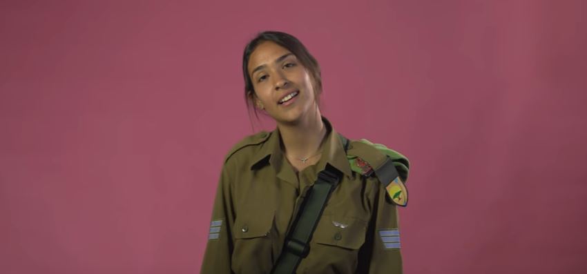 Female IDF soldier