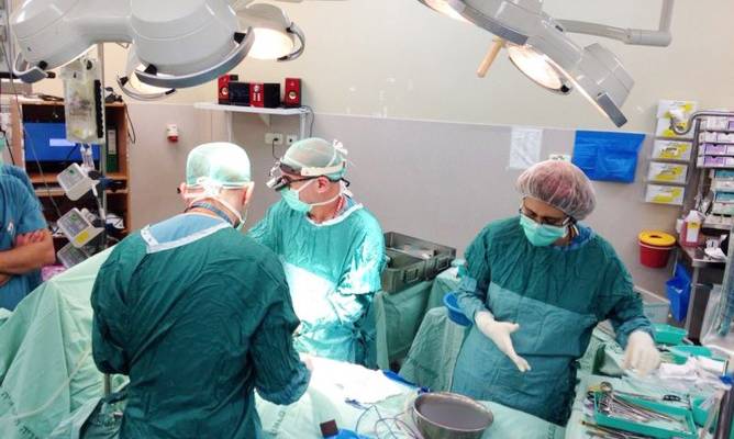 Palestinian child treated in Israel