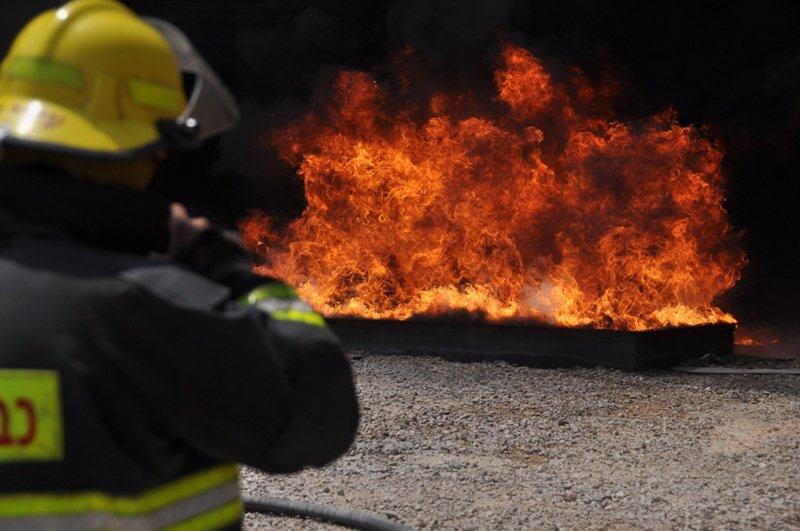Israeli firefigher (illustrative) (Ministry of Public Security)