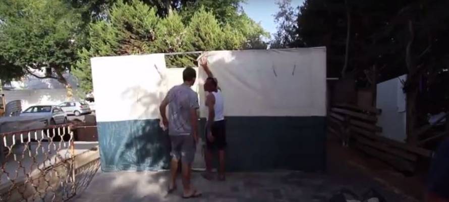Building a sukkah