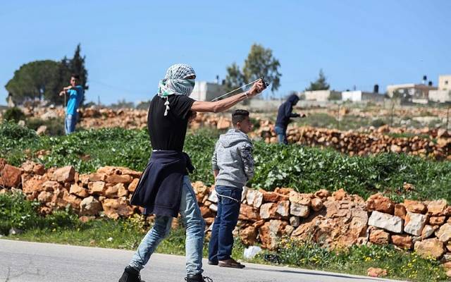 rock throwing