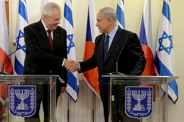 Netanyahu and Czech President Milos Zeman (
