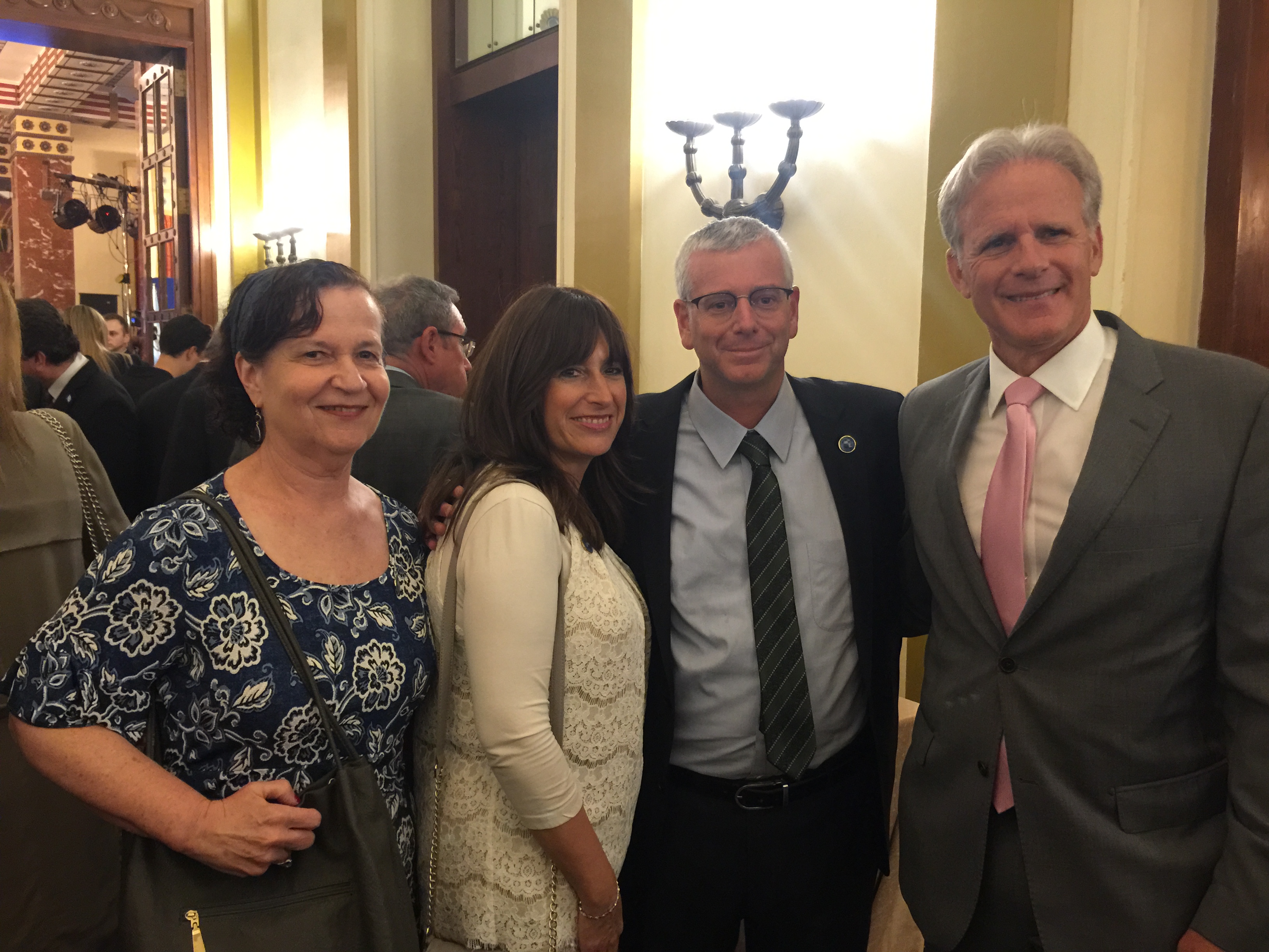 UWI Michael Oren