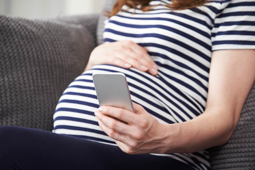 pregnant woman phone