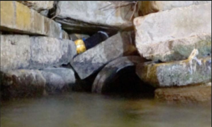Underwater terror tunnel
