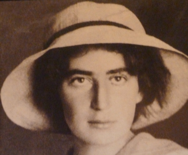 Israeli poetess, Rachel Bluwstein