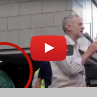 Labour leader Jeremy Corbyn and the Hamas flag. (Screenshot)