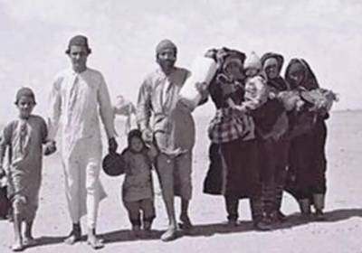 Jewish refugees from Yemen on their way to Israel. (Israeli National Photo Archive)