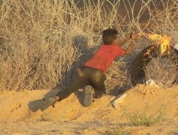 Child terrorist Israel-Gaza border.v2