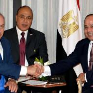 PM Netanyahu meets Egyptian President Abdel Fattah al-Sissi. (Avi Ohayon/GPO)