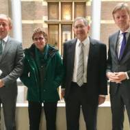 Terror attack survivor Kay Wilson next to PMW's Itamar Marcus (second from right) with Dutch politicians. (PMW)