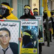 Palestinians march