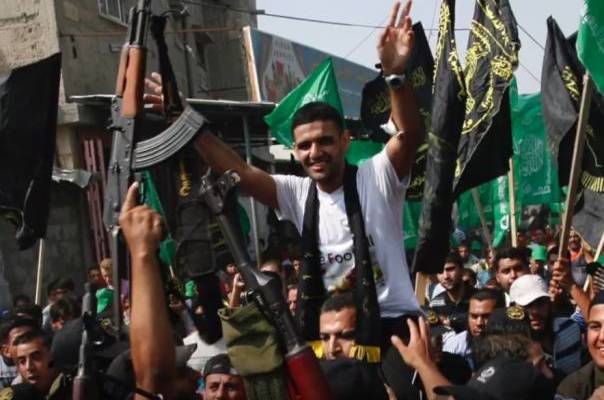 Palestinians rejoice in terrorism. (Screenshot)