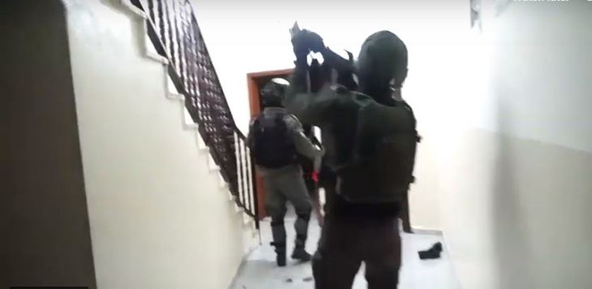 Israeli search team