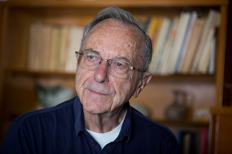 Moshe Arens