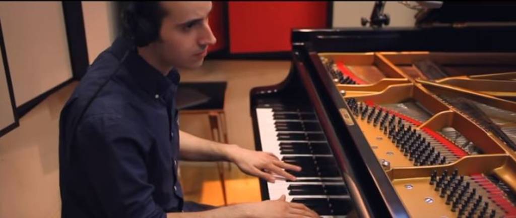 Israeli pianist Tom Oren