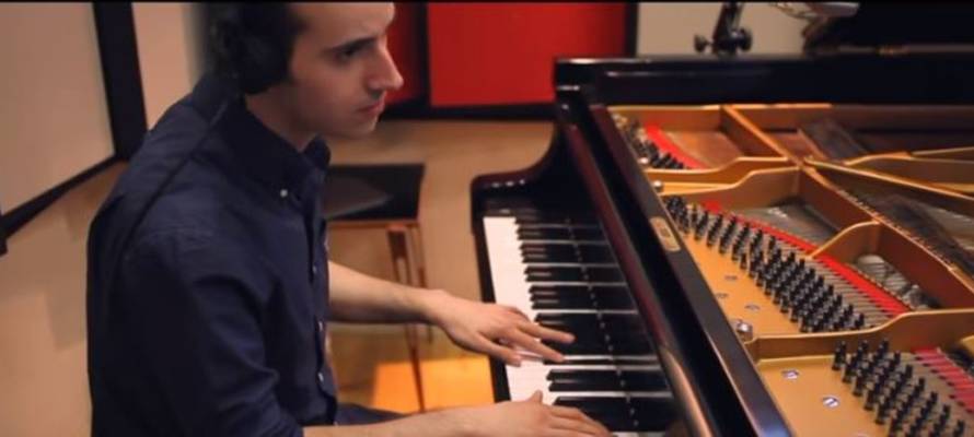Israeli pianist Tom Oren