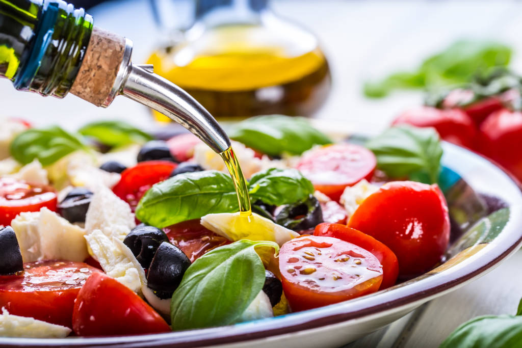 A healthful Mediterranean salad. (Shutterstock)